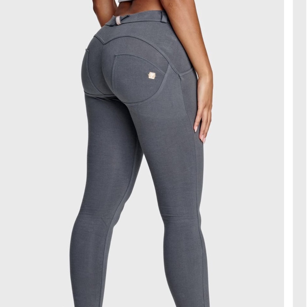 Freddy Pants
